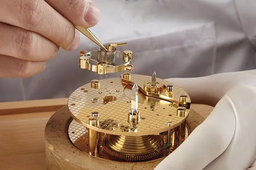 西安劳力士手表官方维修点售后服务中心费用价目表