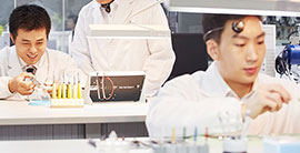 西安劳力士维修售后技师操作